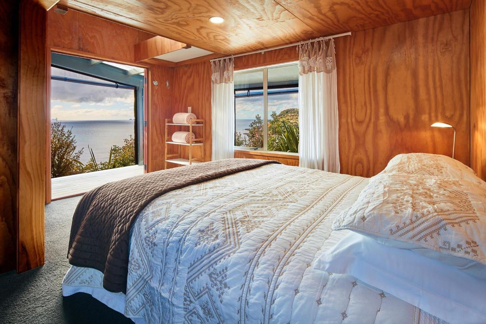 투투카카 The Lighthouse Lookout B&B 외부 사진