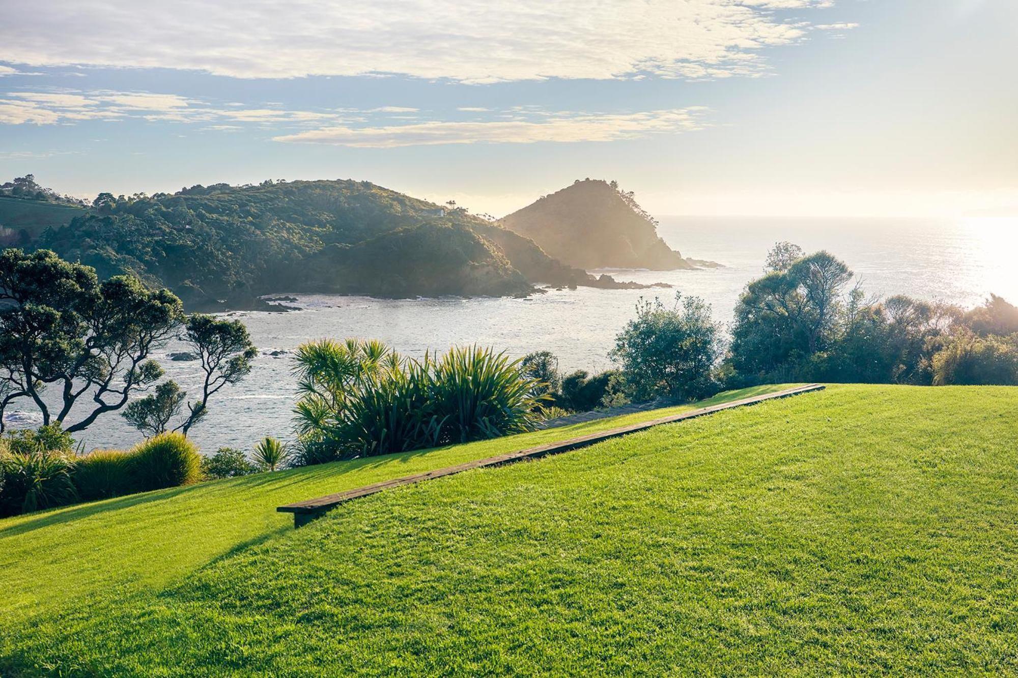 투투카카 The Lighthouse Lookout B&B 외부 사진