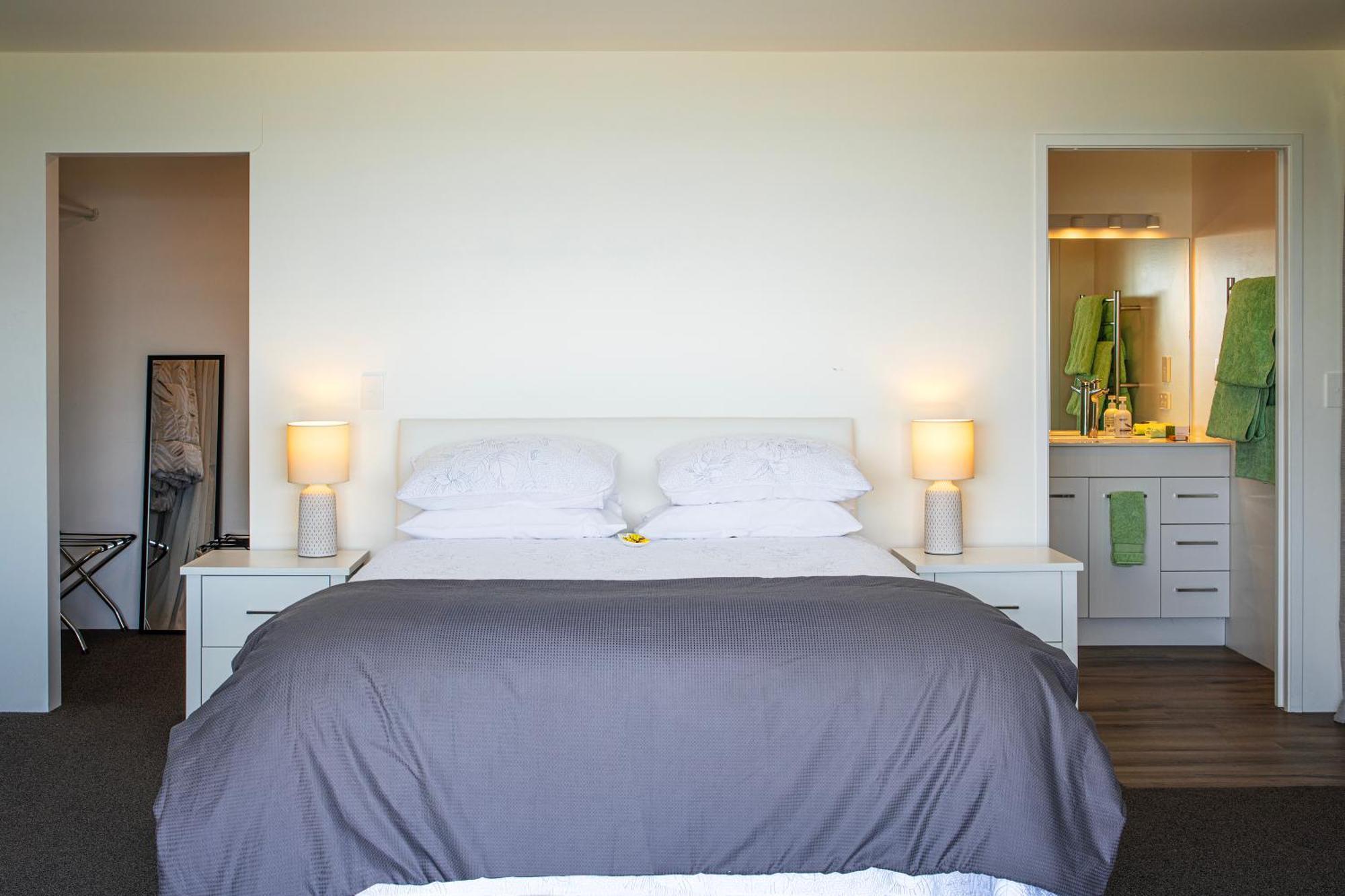 투투카카 The Lighthouse Lookout B&B 외부 사진