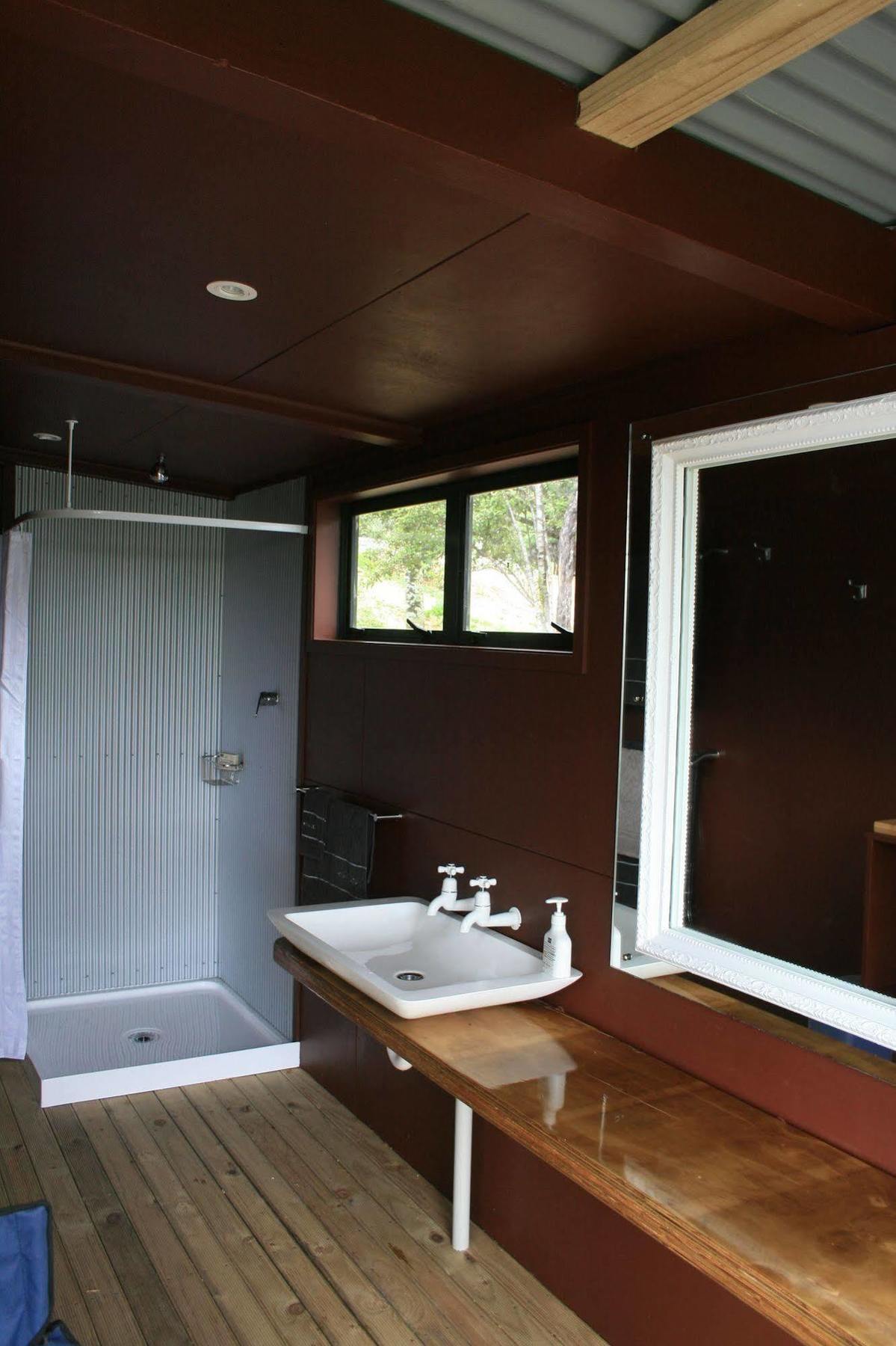 투투카카 The Lighthouse Lookout B&B 외부 사진