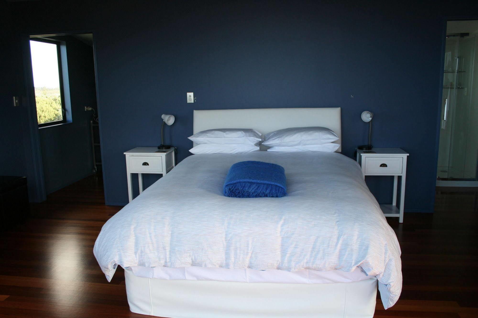 투투카카 The Lighthouse Lookout B&B 외부 사진